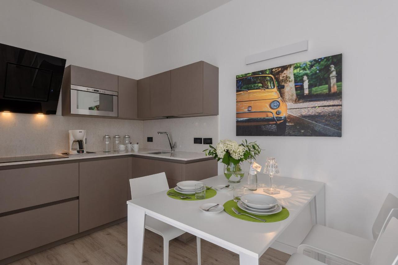 Residence Toblini Torbole Sul Garda Eksteriør billede