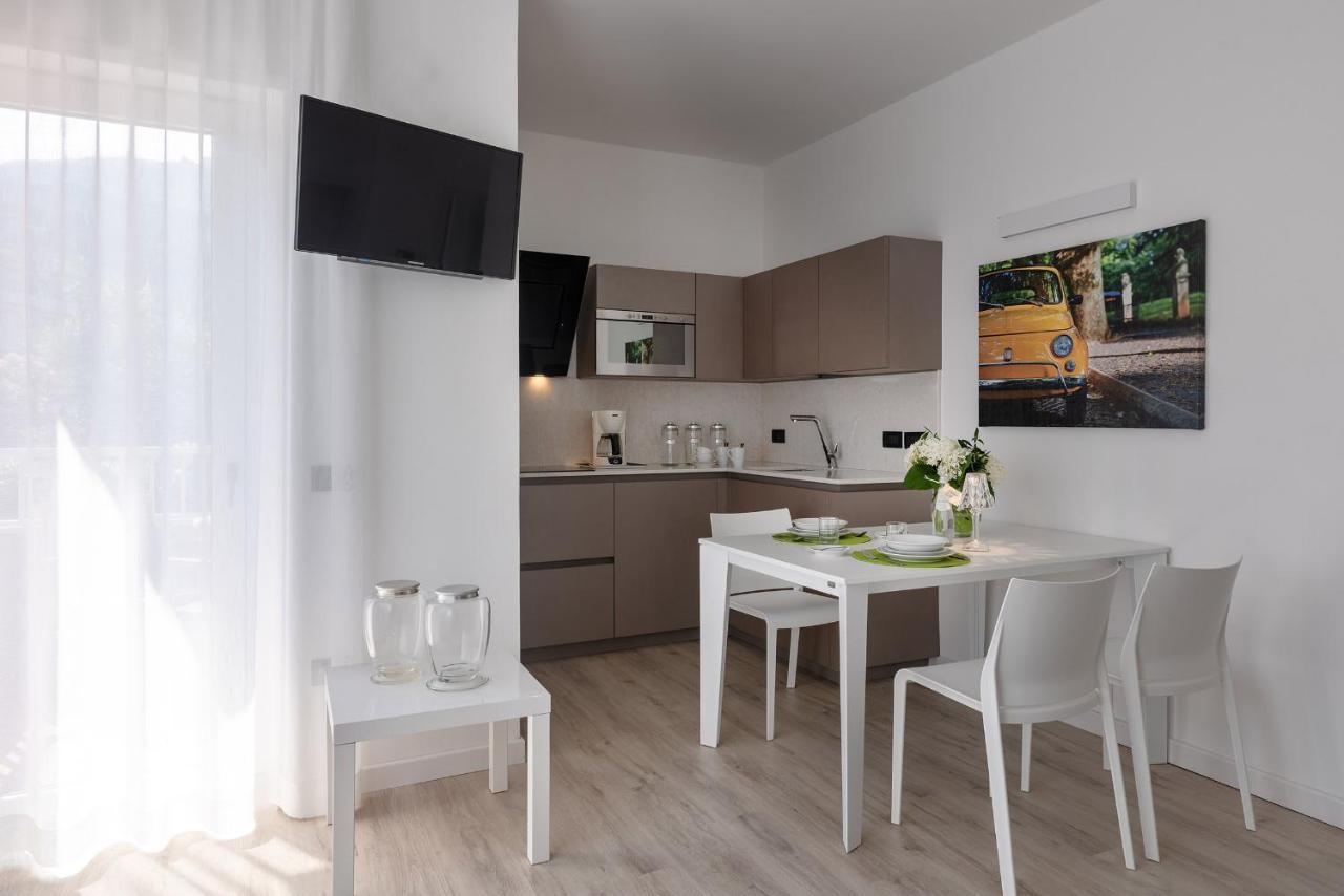 Residence Toblini Torbole Sul Garda Eksteriør billede