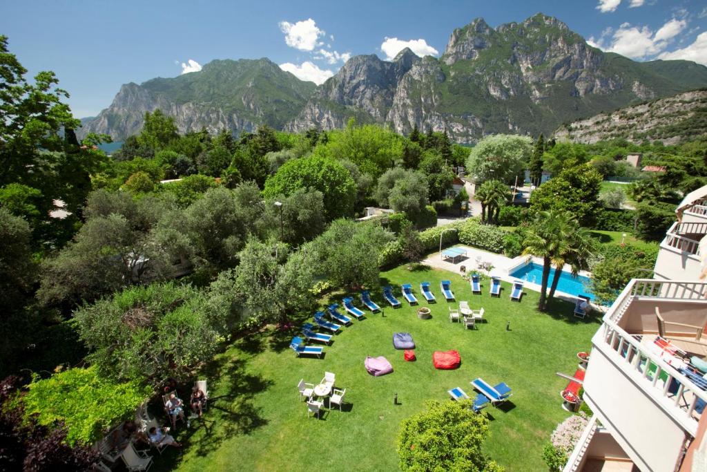 Residence Toblini Torbole Sul Garda Eksteriør billede