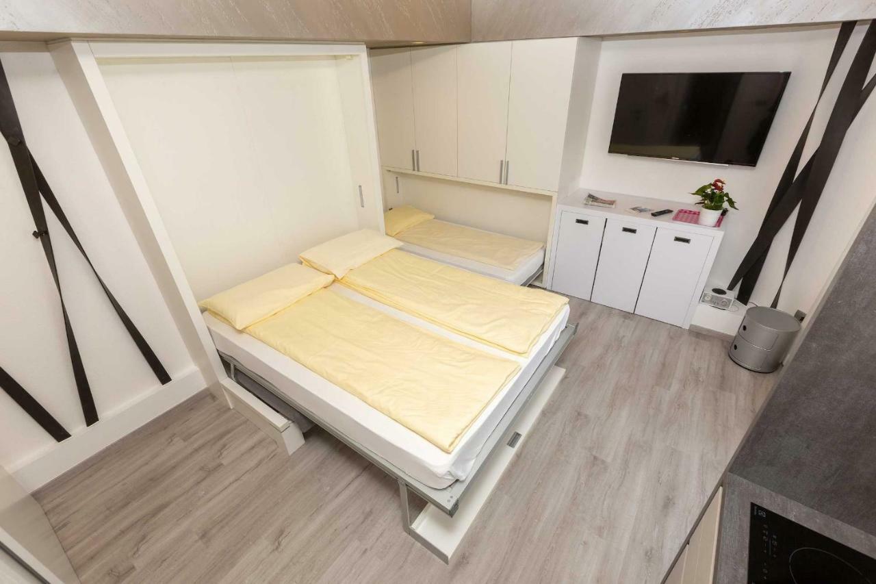 Residence Toblini Torbole Sul Garda Eksteriør billede
